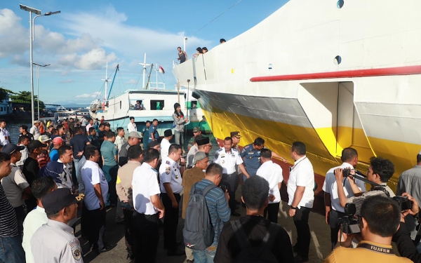 Wali Kota Ternate Resmikan Ruang Tunggu Pelabuhan Sultan Mudafar Syah