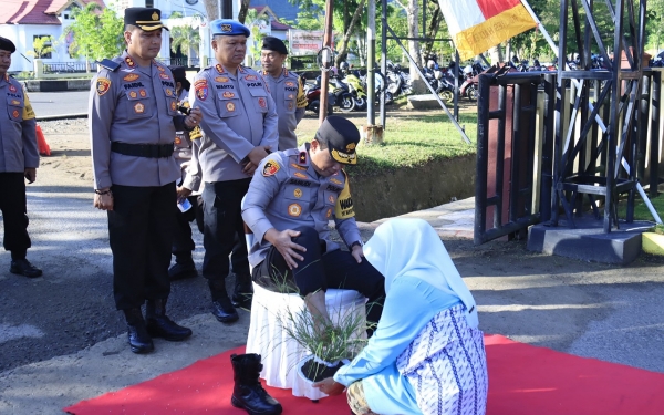 Tradisi Joko Roroho Halteng 